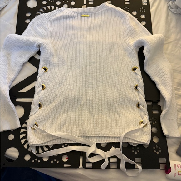 Michael Kors Cream Knit Sweater - Picture 5 of 6